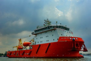 ACCOMMODATION WORK BOAT